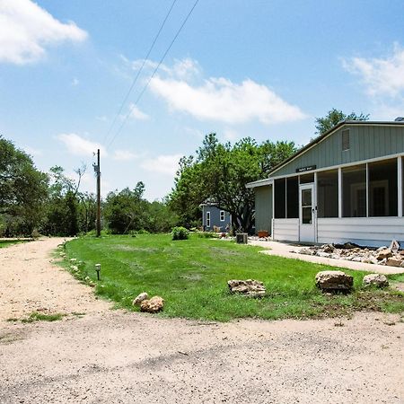 Hadley'S House - A Country 3 Bdrm With Screened-In Porch New Braunfels Extérieur photo