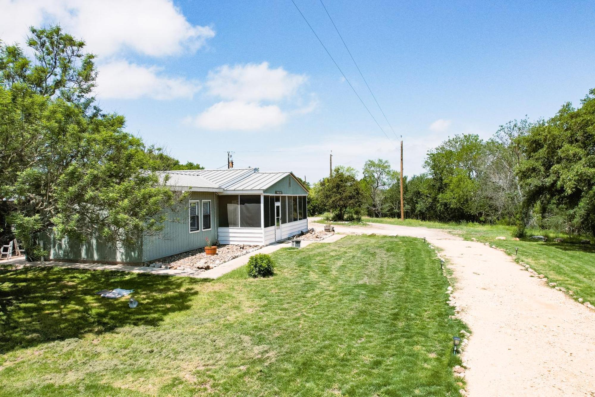 Hadley'S House - A Country 3 Bdrm With Screened-In Porch New Braunfels Extérieur photo